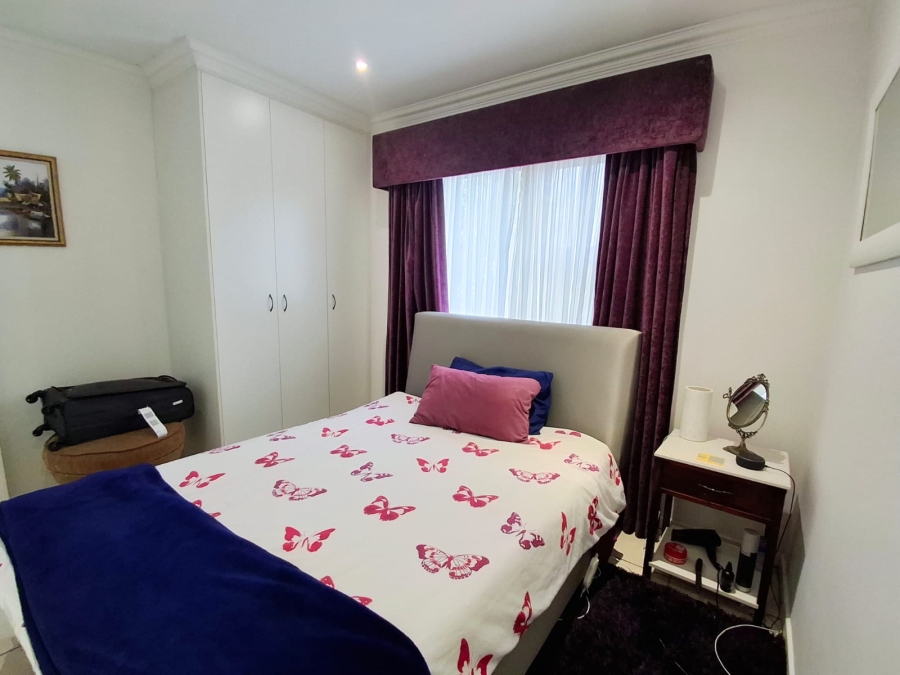 3 Bedroom Property for Sale in Sunrise On Sea Eastern Cape